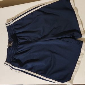 Adidas Shorts Youth Size Medium 10/12